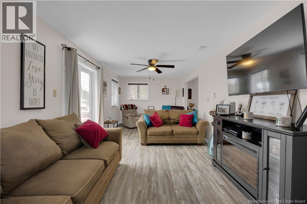 12 Murray Street, Grand Bay-Westfield, New Brunswick E5K 1C6 - Photo 13 - NB135772