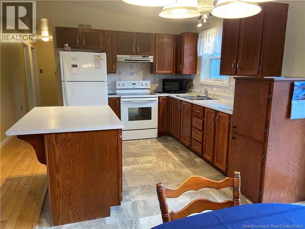 110 Honeysuckle Drive, Saint John, New Brunswick E2M 5T1 - Photo 13 - NB135853