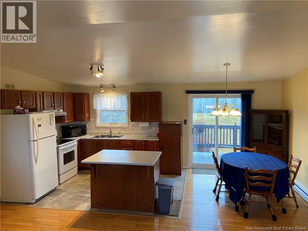 110 Honeysuckle Drive, Saint John, New Brunswick E2M 5T1 - Photo 15 - NB135853