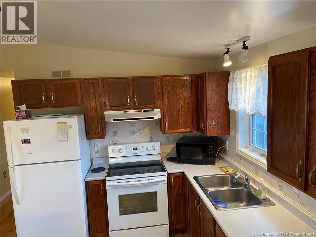 110 Honeysuckle Drive, Saint John, New Brunswick E2M 5T1 - Photo 17 - NB135853