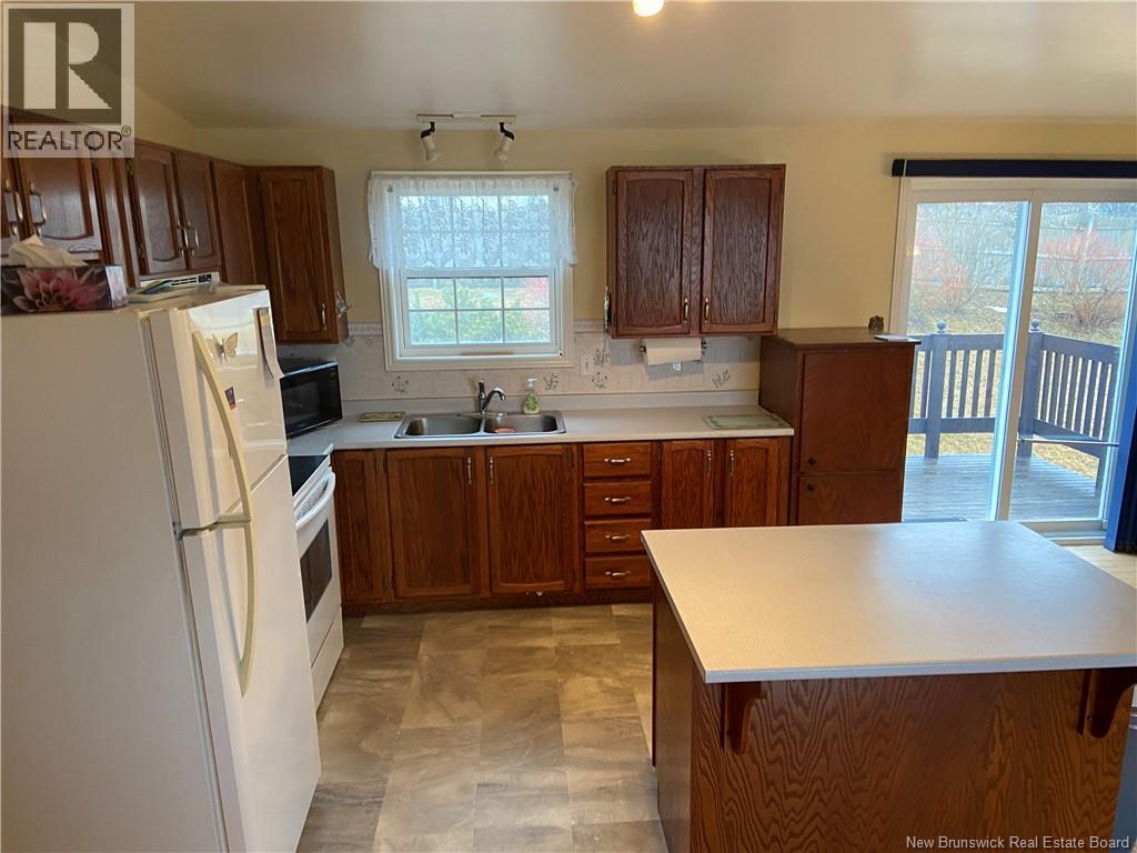 110 Honeysuckle Drive, Saint John, New Brunswick E2M 5T1 - Photo 7 - NB135853