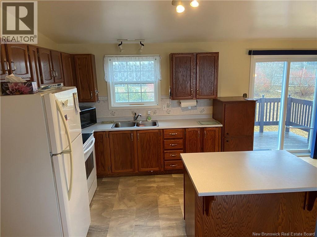 110 Honeysuckle Drive, Saint John, New Brunswick E2M 5T1 - Photo 9 - NB135853