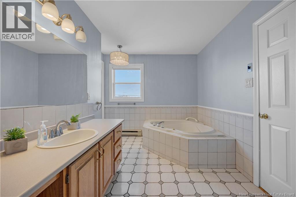 381 Lancaster Street, Saint John, New Brunswick E2M 2L3 - Photo 24 - NB135941