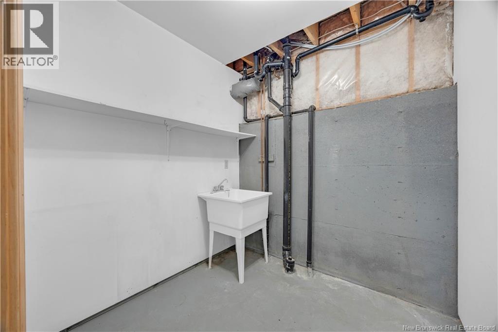 381 Lancaster Street, Saint John, New Brunswick E2M 2L3 - Photo 32 - NB135941