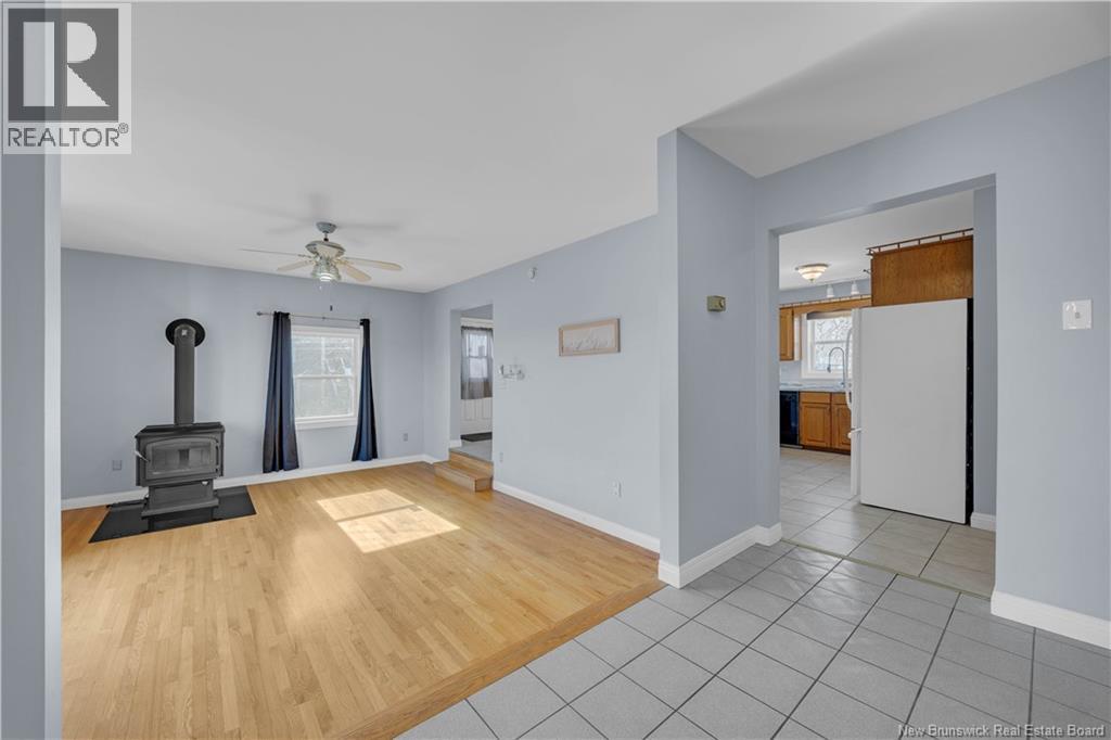 381 Lancaster Street, Saint John, New Brunswick E2M 2L3 - Photo 8 - NB135941