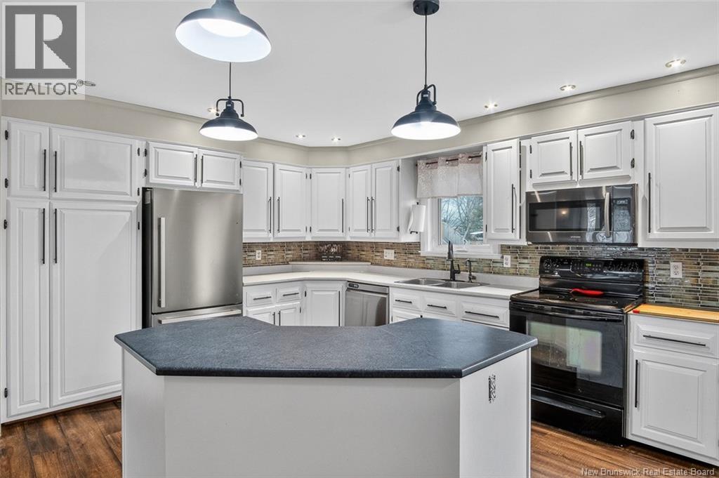 49 Swanton Drive, Quispamsis, New Brunswick  E2E 4T3 - Photo 5 - NB136359