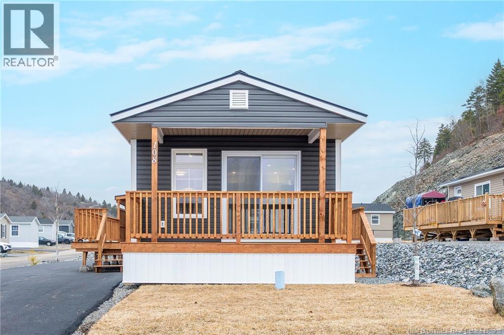 108 Glenview, Saint John, New Brunswick  E2H 0B6 - Photo 31 - NB136368