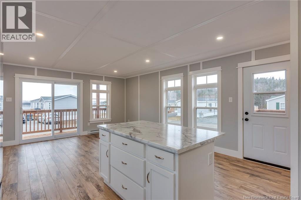 108 Glenview, Saint John, New Brunswick  E2H 0B6 - Photo 8 - NB136368