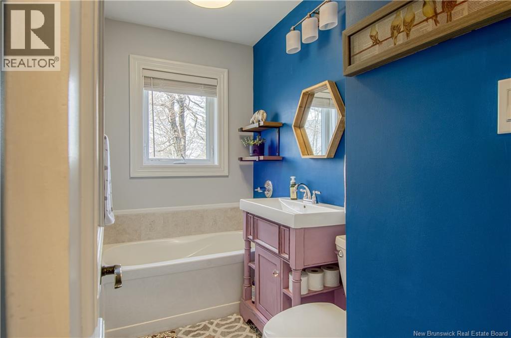 461 Ridge Row, Saint John, New Brunswick  E2M 4A3 - Photo 25 - NB136123