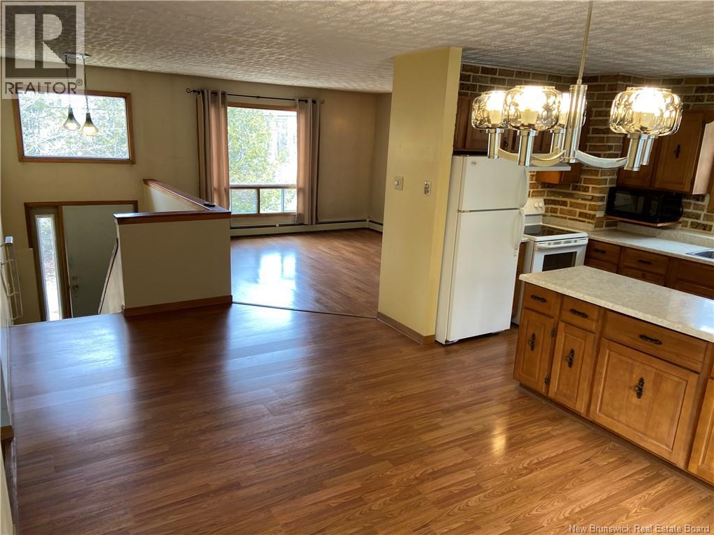 32 Epworth Park Road, Grand Bay-Westfield, New Brunswick  E5K 1W3 - Photo 8 - NB136068