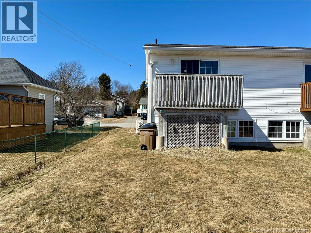 61 Downsview Drive, Saint John, New Brunswick  E2M 7X4 - Photo 12 - NB136164