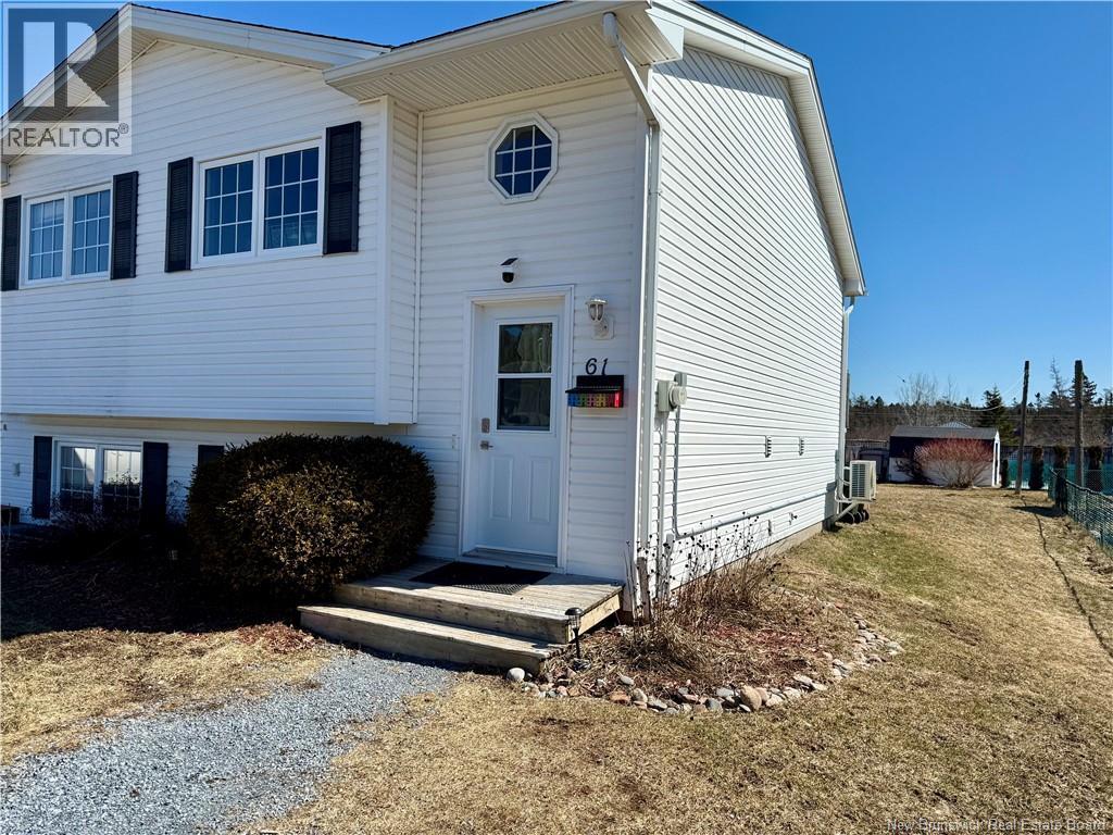 61 Downsview Drive, Saint John, New Brunswick  E2M 7X4 - Photo 2 - NB136164