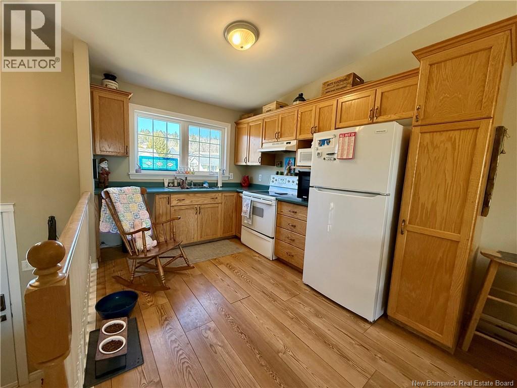 61 Downsview Drive, Saint John, New Brunswick  E2M 7X4 - Photo 5 - NB136164