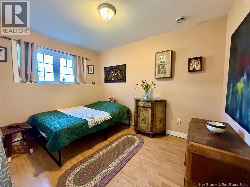 61 Downsview Drive, Saint John, New Brunswick  E2M 7X4 - Photo 8 - NB136164