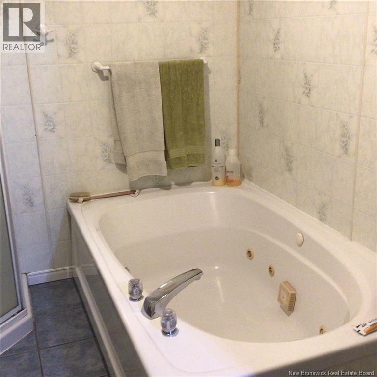 16 Dow Street, St. Stephen, New Brunswick  E3L 1R9 - Photo 12 - NB136556