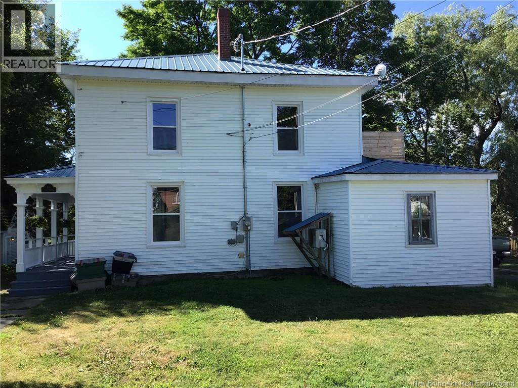 16 Dow Street, St. Stephen, New Brunswick  E3L 1R9 - Photo 7 - NB136556