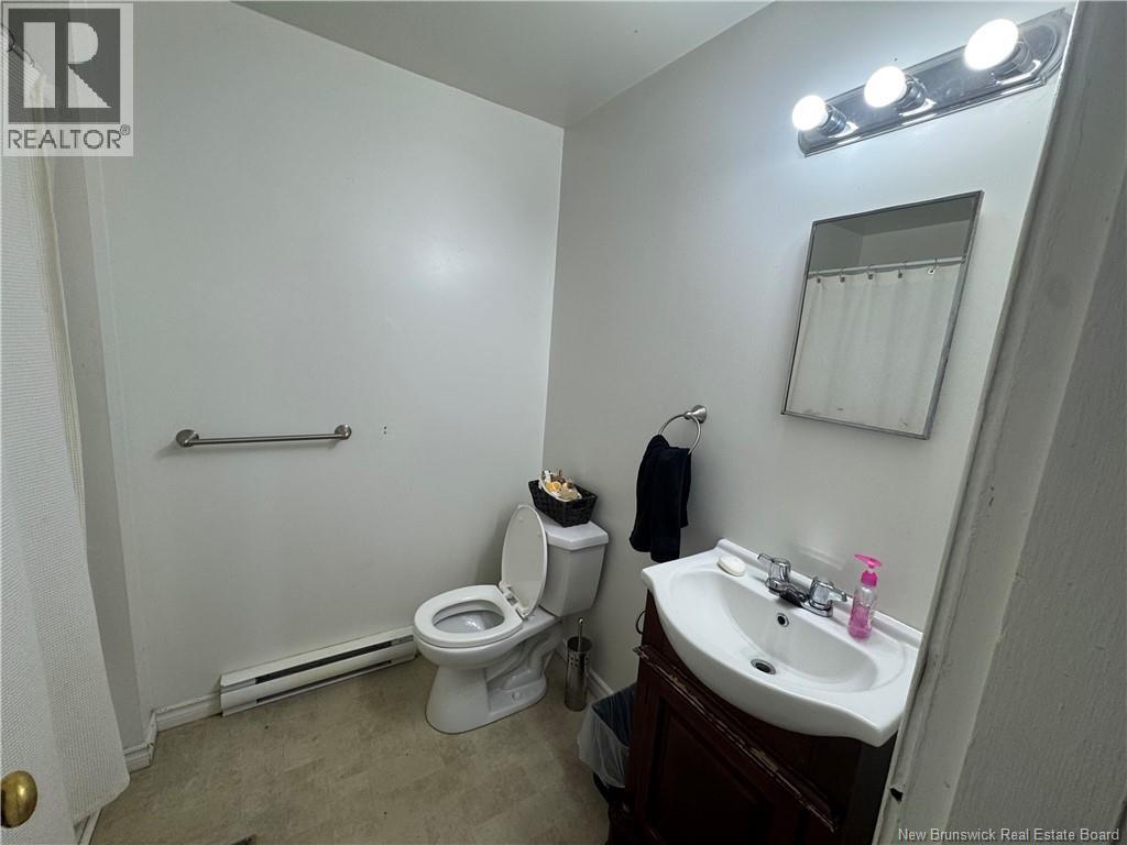 55-57 Broadway Avenue, Saint John, New Brunswick  E2H 1Z9 - Photo 18 - NB136758