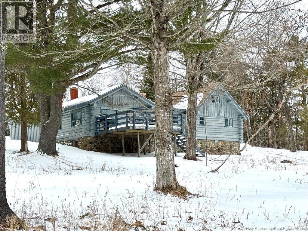 35 Hills Road, Oak Bay, New Brunswick  E3L 4K6 - Photo 6 - NB136129