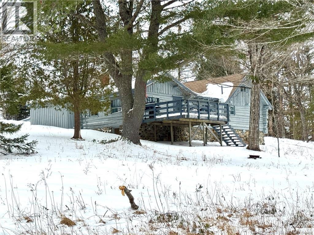 35 Hills Road, Oak Bay, New Brunswick  E3L 4K6 - Photo 7 - NB136129