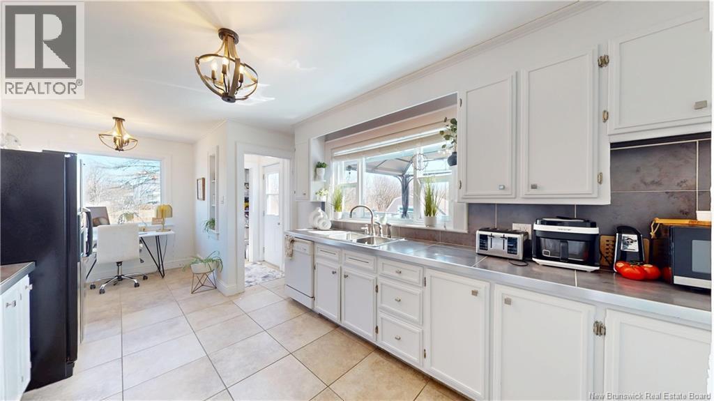 496 Argyle Street, Saint John, New Brunswick  E2M 3B1 - Photo 10 - NB136237