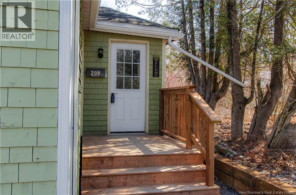 208 Montreal Avenue, Saint John, New Brunswick  E2M 3K4 - Photo 7 - NB136798