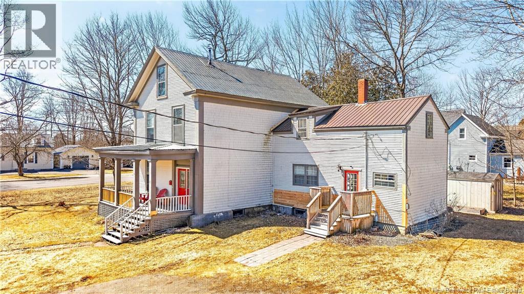 4 Elm Street, St. Stephen, New Brunswick  E3L 2S3 - Photo 2 - NB136835