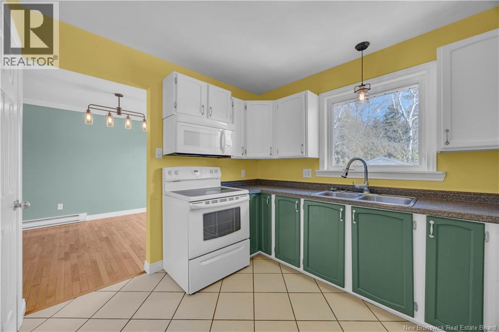 16 Dalila Court, Saint John, New Brunswick  E2M 5P9 - Photo 8 - NB135640