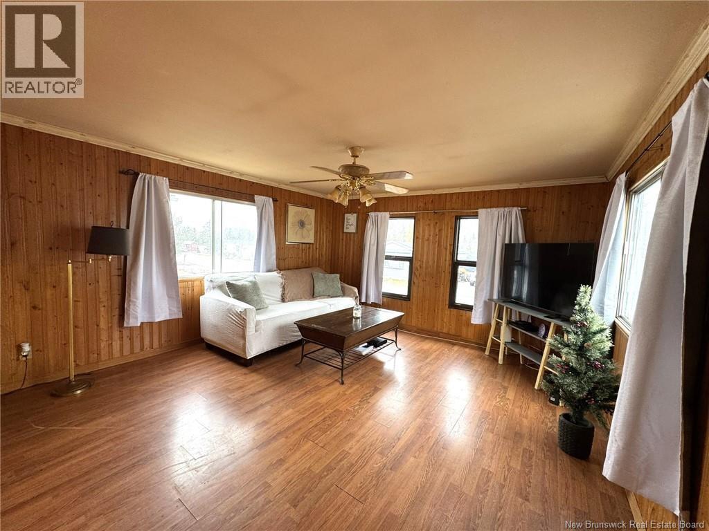 60 Glenview Drive, Saint John, New Brunswick  E2H 2R6 - Photo 10 - NB136481