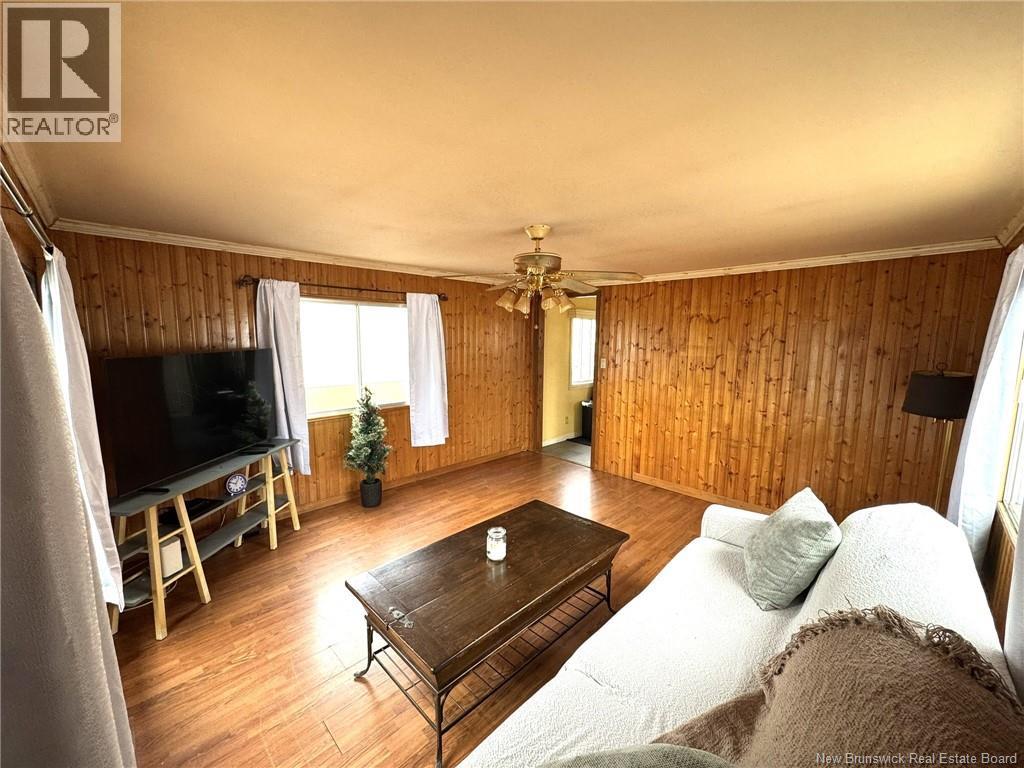 60 Glenview Drive, Saint John, New Brunswick  E2H 2R6 - Photo 13 - NB136481