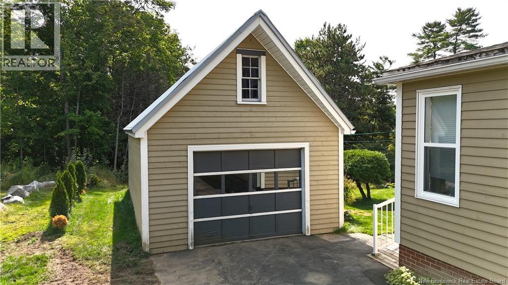 272 Milltown Boulevard, St. Stephen, New Brunswick  E3L 1H6 - Photo 37 - NB136965