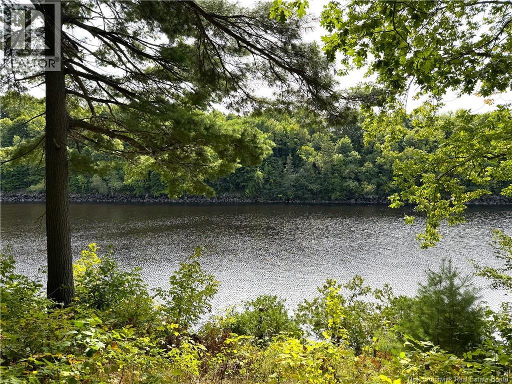 272 Milltown Boulevard, St. Stephen, New Brunswick  E3L 1H6 - Photo 7 - NB136965