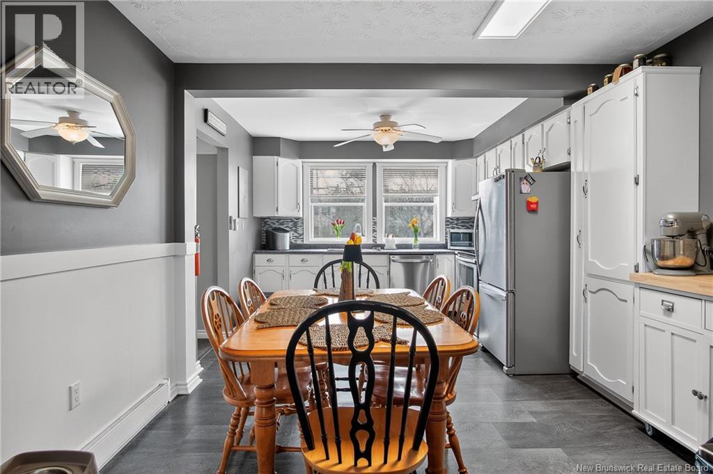 33 Hillsview Crescent, Rothesay, New Brunswick  E2E 3N4 - Photo 13 - NB136973