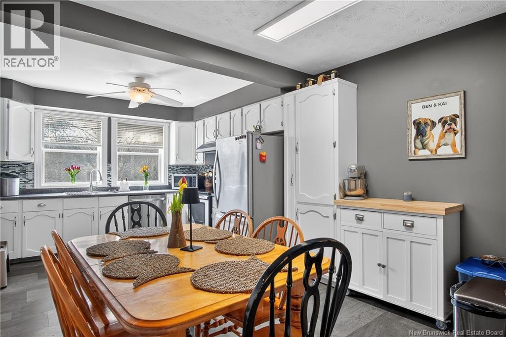 33 Hillsview Crescent, Rothesay, New Brunswick  E2E 3N4 - Photo 14 - NB136973