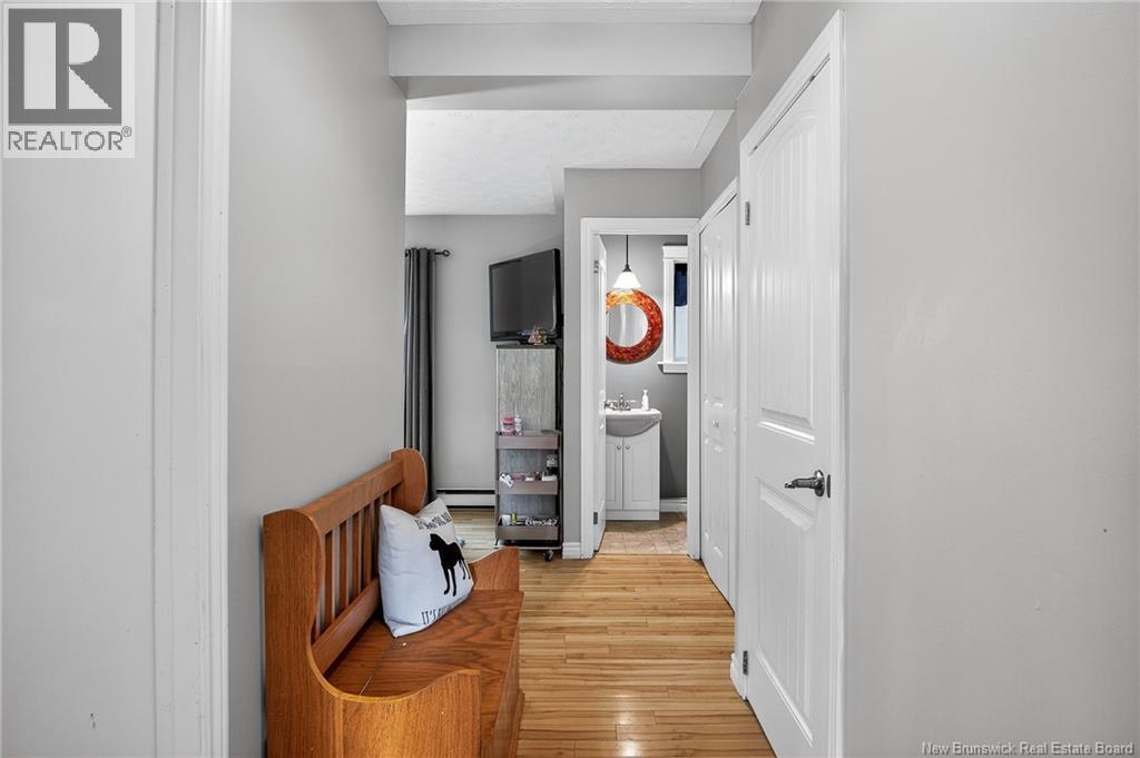 33 Hillsview Crescent, Rothesay, New Brunswick  E2E 3N4 - Photo 6 - NB136973