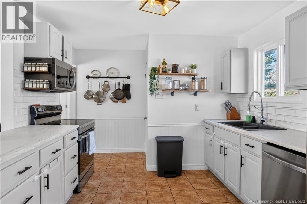 36 Allingham Crescent, Saint John, New Brunswick  E2M 5A8 - Photo 11 - NB136847
