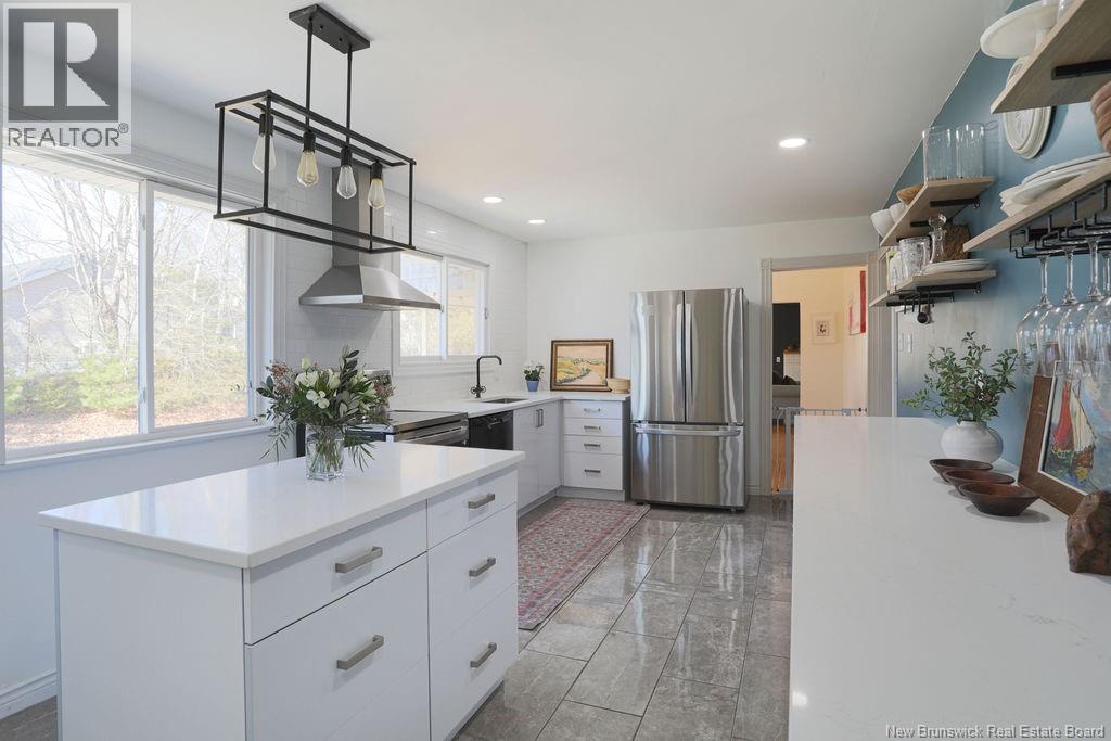 30 Rolling Hills Drive, Rothesay, New Brunswick  E2H 2P3 - Photo 6 - NB136398