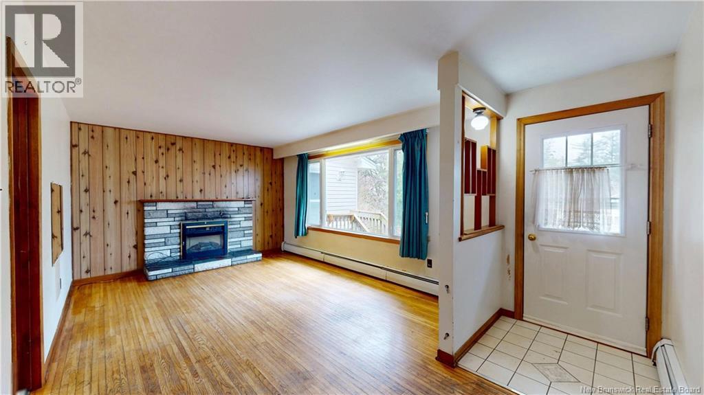 9 Clark Road, Rothesay, New Brunswick  E2E 2G8 - Photo 3 - NB137038
