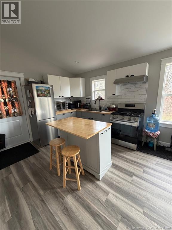 19 Pine Street, St. Stephen, New Brunswick  E3L 1X3 - Photo 12 - NB137449