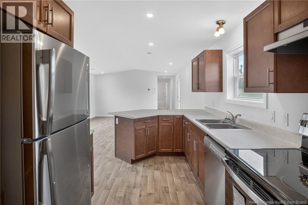 77 Violet Street, Saint John, New Brunswick  E2M 5M6 - Photo 15 - NB137530