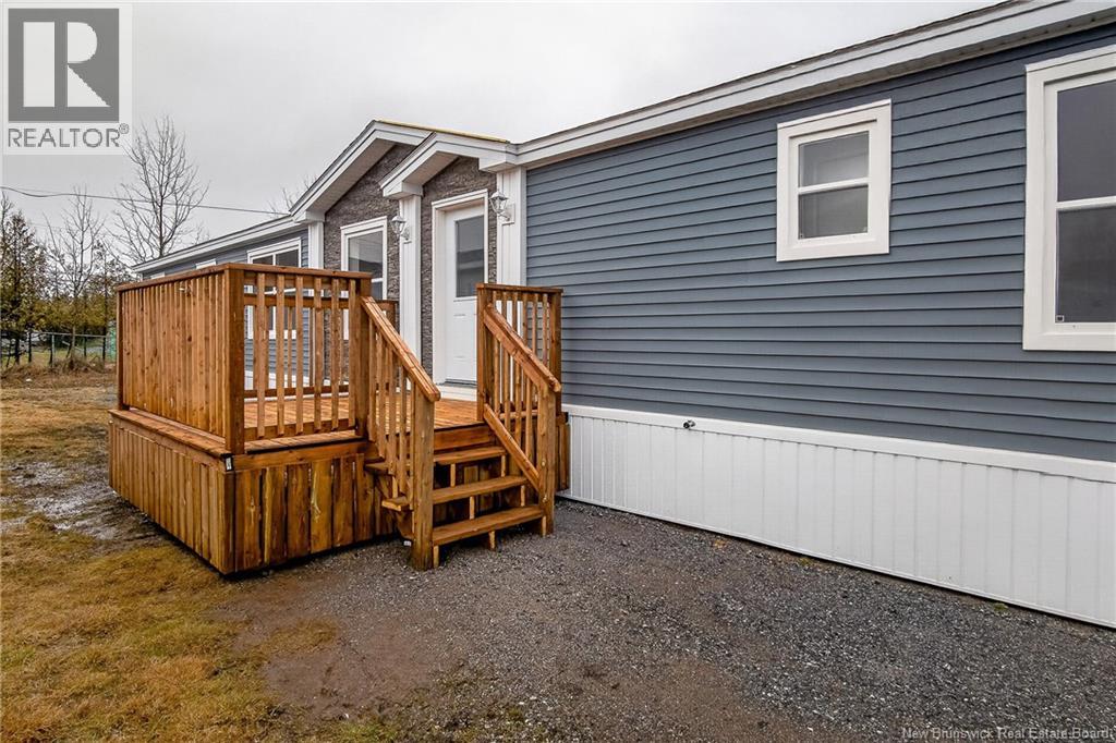 77 Violet Street, Saint John, New Brunswick  E2M 5M6 - Photo 2 - NB137530