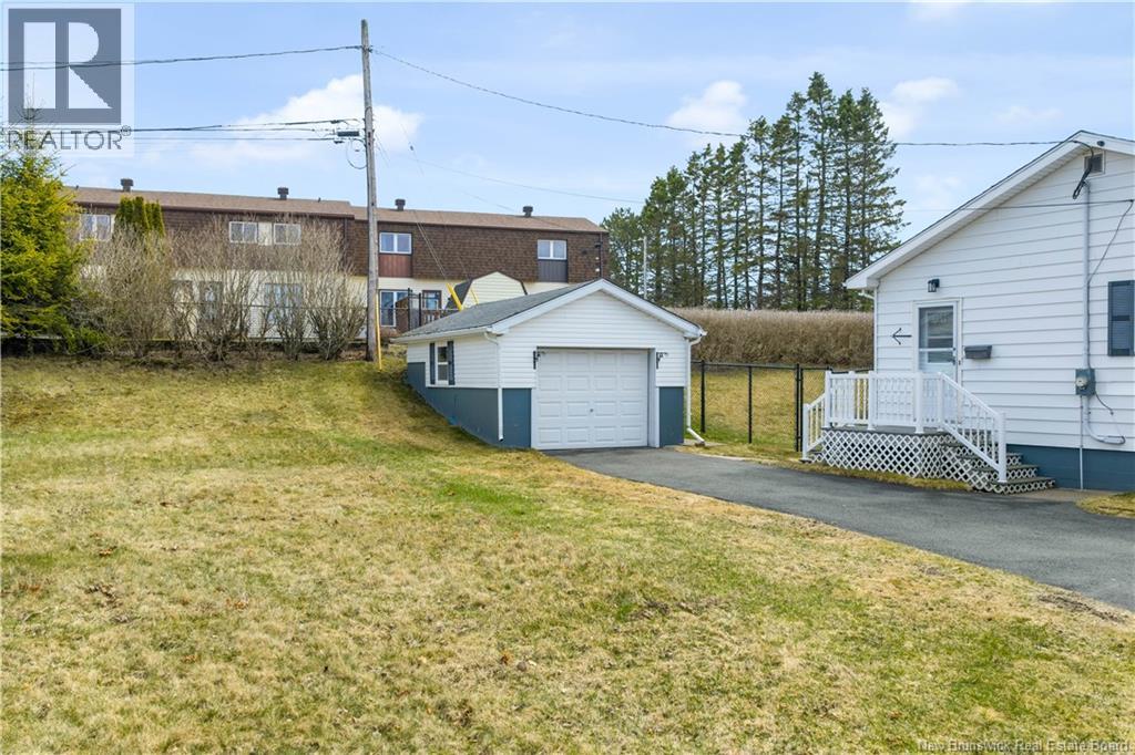 278 Molson Avenue, Saint John, New Brunswick  E2M 3J7 - Photo 34 - NB137549