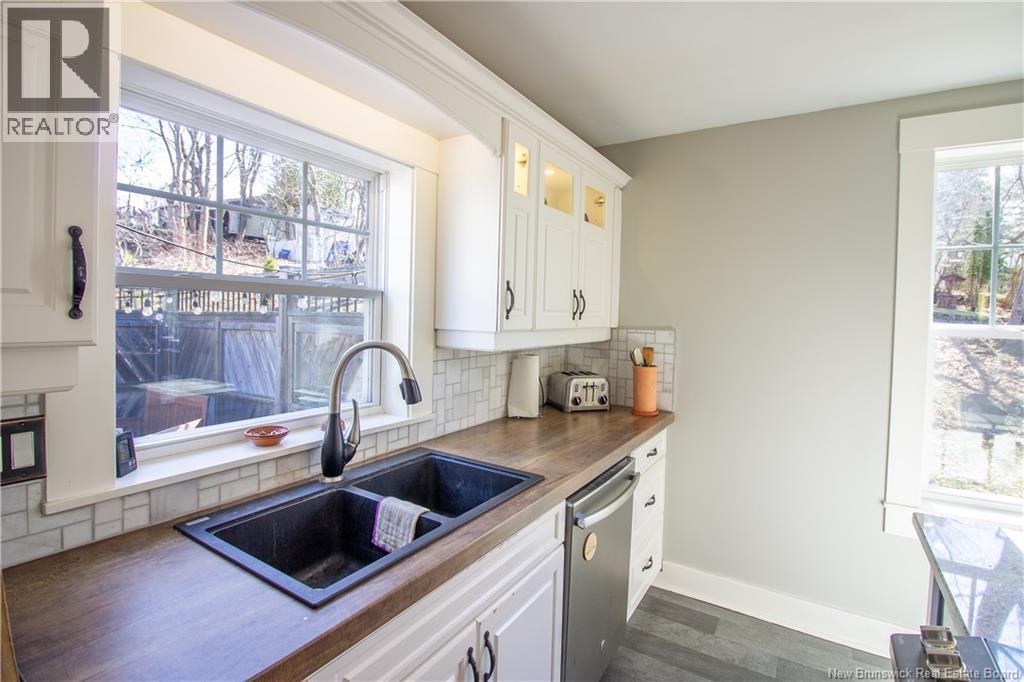 11 Clark Road, Rothesay, New Brunswick  E2E 2H2 - Photo 10 - NB137599
