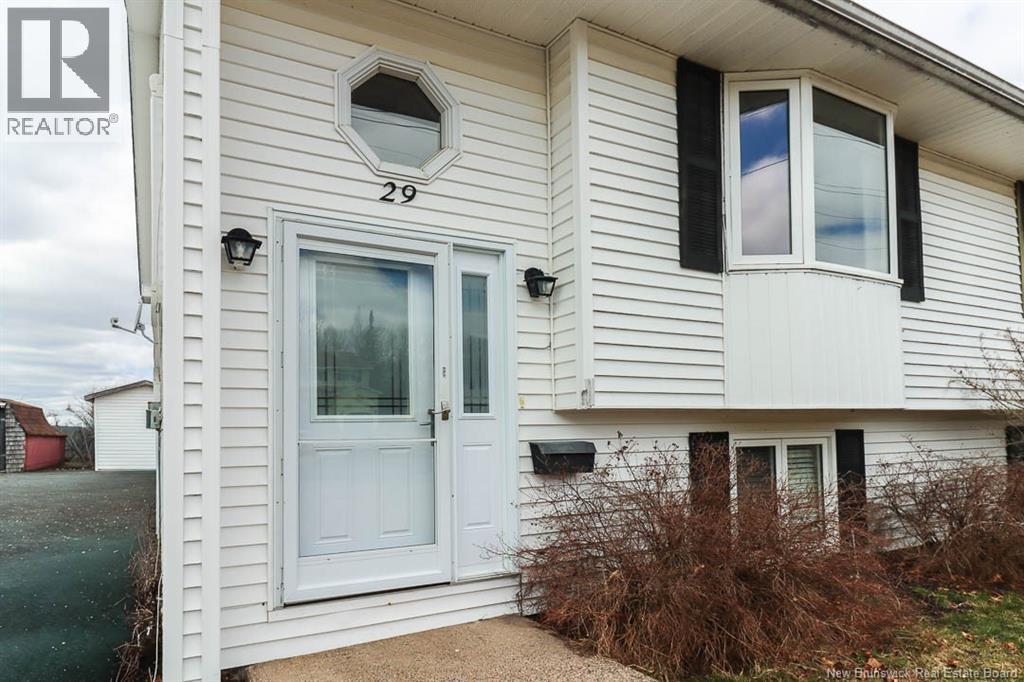 29 Dalila Court, Saint John, New Brunswick  E2M 5P9 - Photo 2 - NB137531