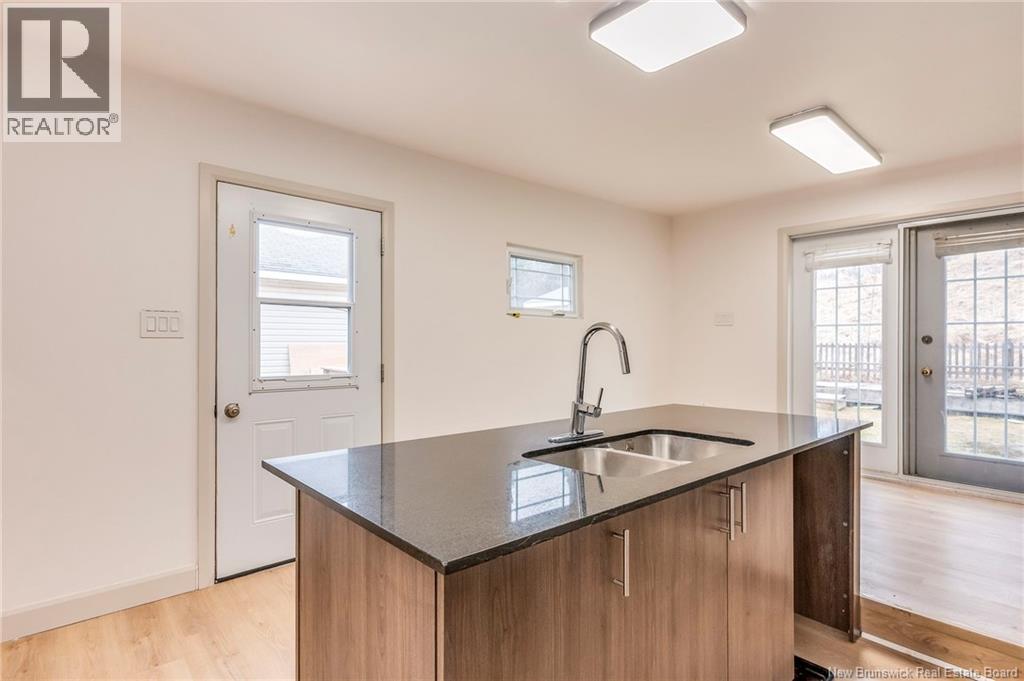 771 Bay Street, Saint John, New Brunswick  E2M 7L6 - Photo 19 - NB137483