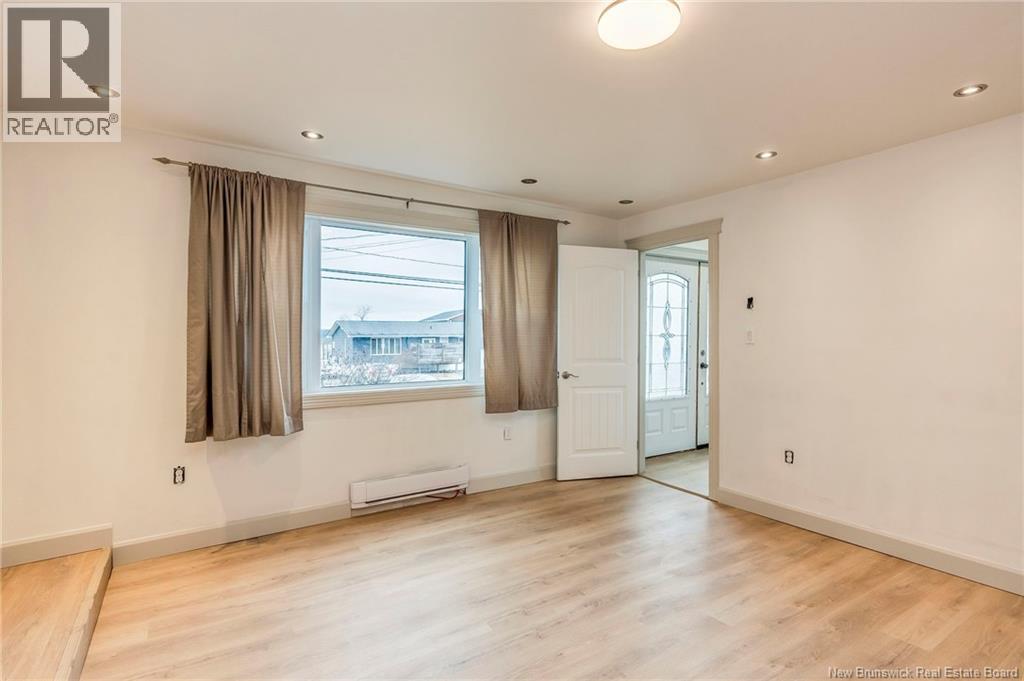 771 Bay Street, Saint John, New Brunswick  E2M 7L6 - Photo 25 - NB137483