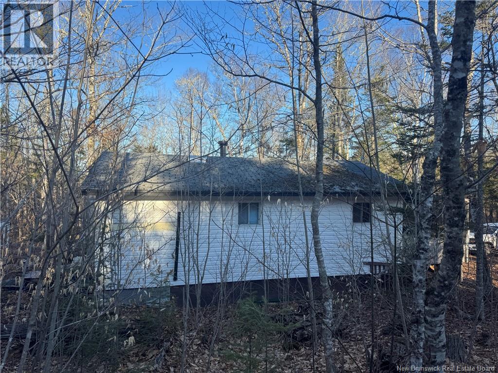 Camp Lake Road, South Oromocto Lake, New Brunswick  E5L 2R2 - Photo 20 - NB137662