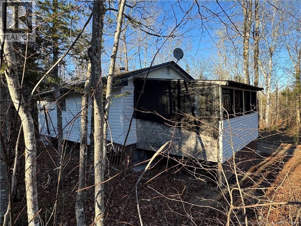Camp Lake Road, South Oromocto Lake, New Brunswick  E5L 2R2 - Photo 23 - NB137662