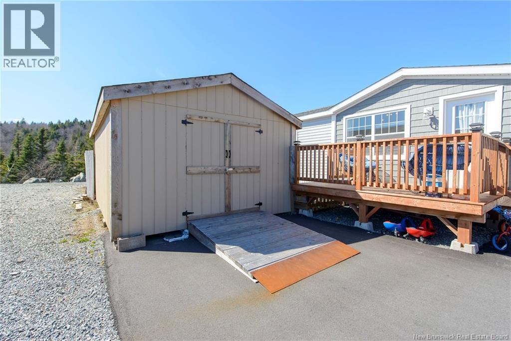 19 Rex Hurley, Saint John, New Brunswick  E2H 0B6 - Photo 2 - NB137733