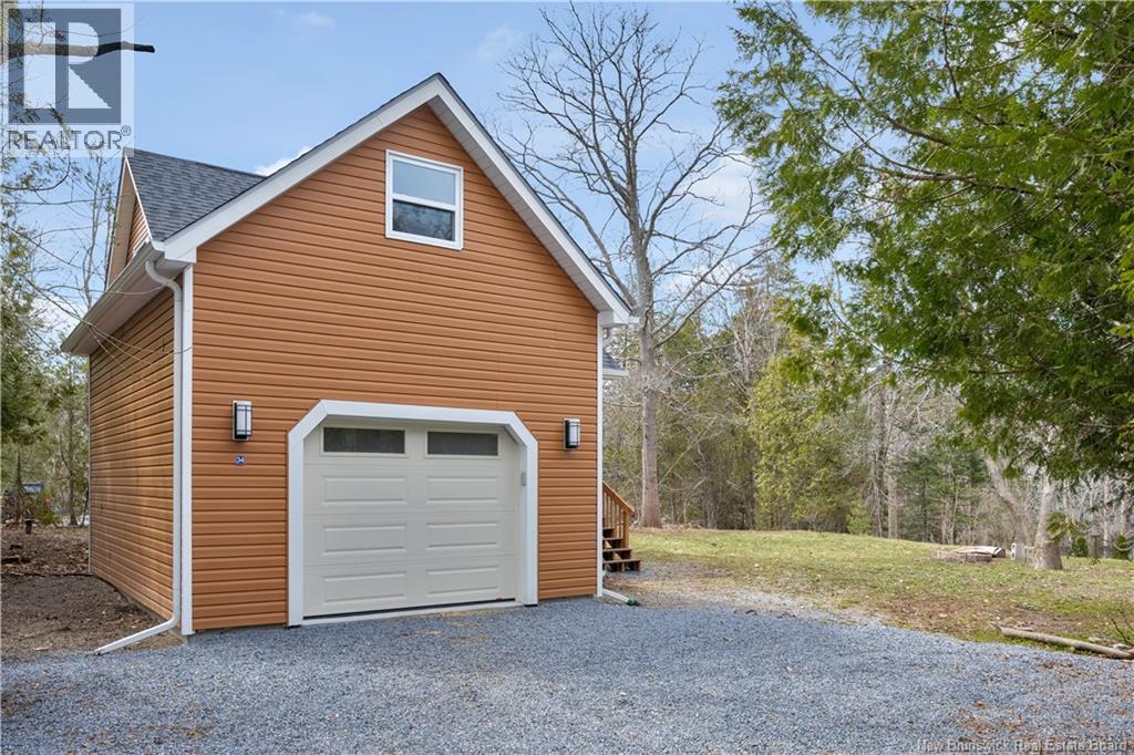 34 Belmont Road, Saint John, New Brunswick  E2M 6J6 - Photo 2 - NB137566