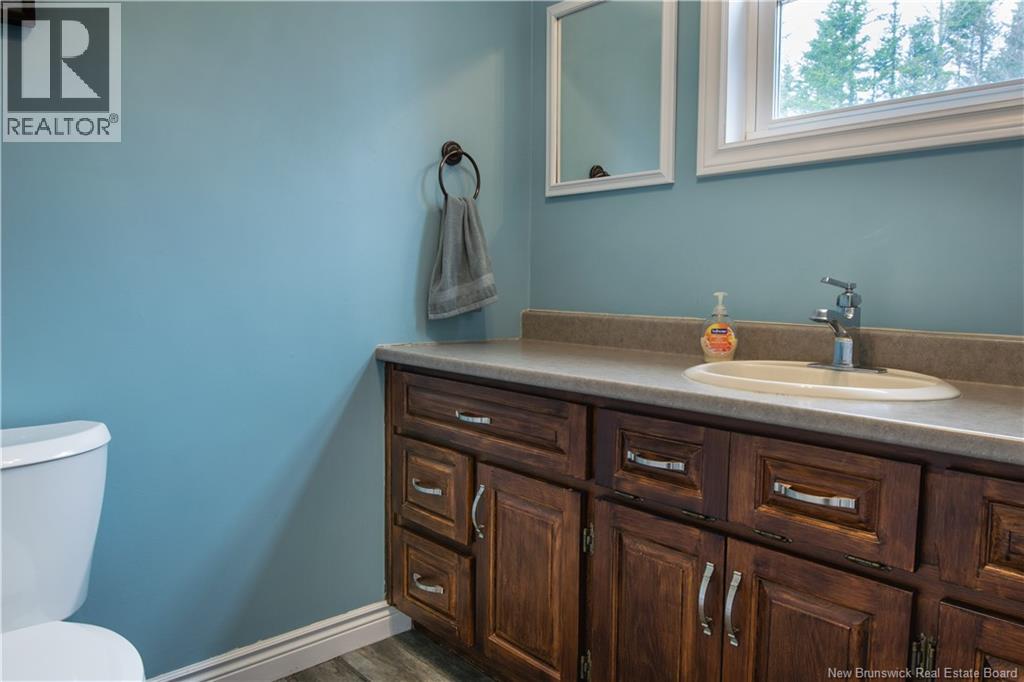 18 Country Club Drive, Grand Bay-Westfield, New Brunswick  E5K 3B8 - Photo 11 - NB137936
